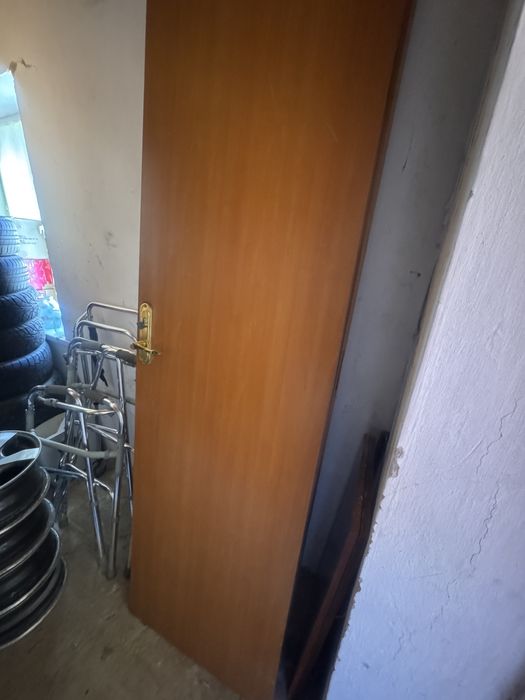 Есіктер сатылады 4000 т