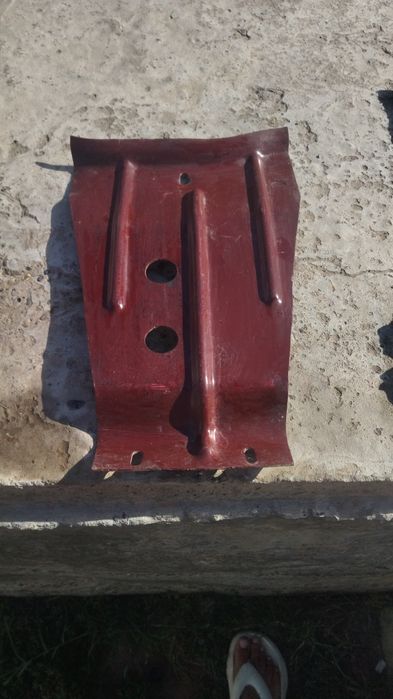 Benza bak sotiladi 2106 jiguliniki