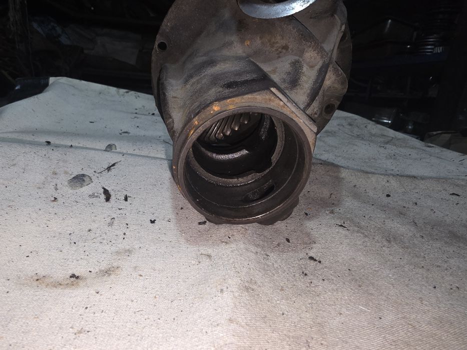 Продам редуктор заднего моста на Ваз