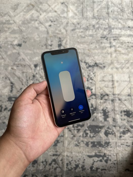 iPhone Xr 128gb 80%