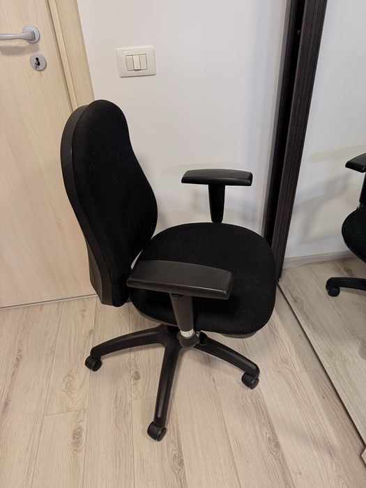 Scaun de birou reglabil
