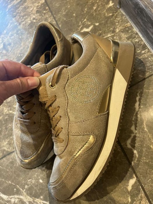 Спортни обувки Tommy Hilfiger