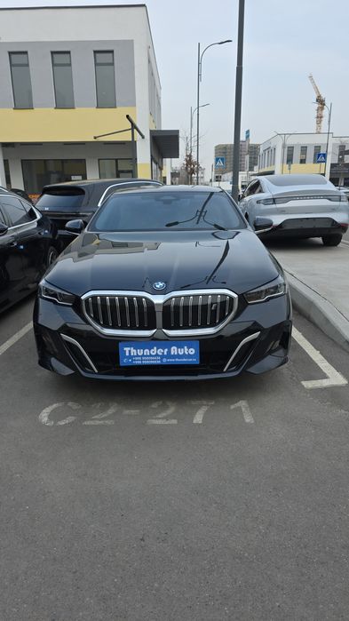 BMW i3 35L eDrive 2023