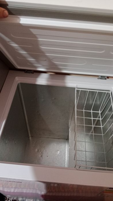 морозильник белый