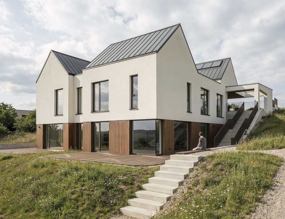 Casa Cuplata cu 410mp teren, 161mp util, la 3km de Pta Unirii, amplasament Sudic si panorama