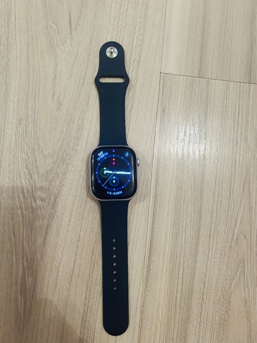Vand Apple Watch seria 10, 46 mm, cu 2 bratari