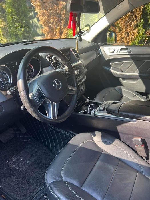 Mercedes GL350 2015