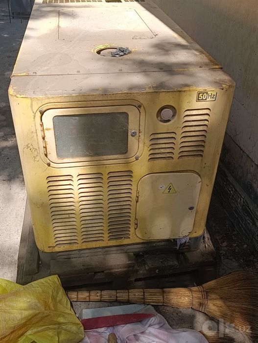 Sotiladi: UZPOWER Dizel Generator (Dvijok)
Quvvati: 16 kW (20 kVA)
Dvi
