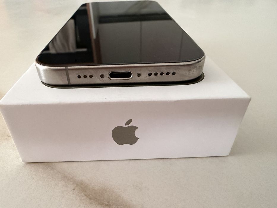 Iphone 15 Pro 128 GB Natural Titanium