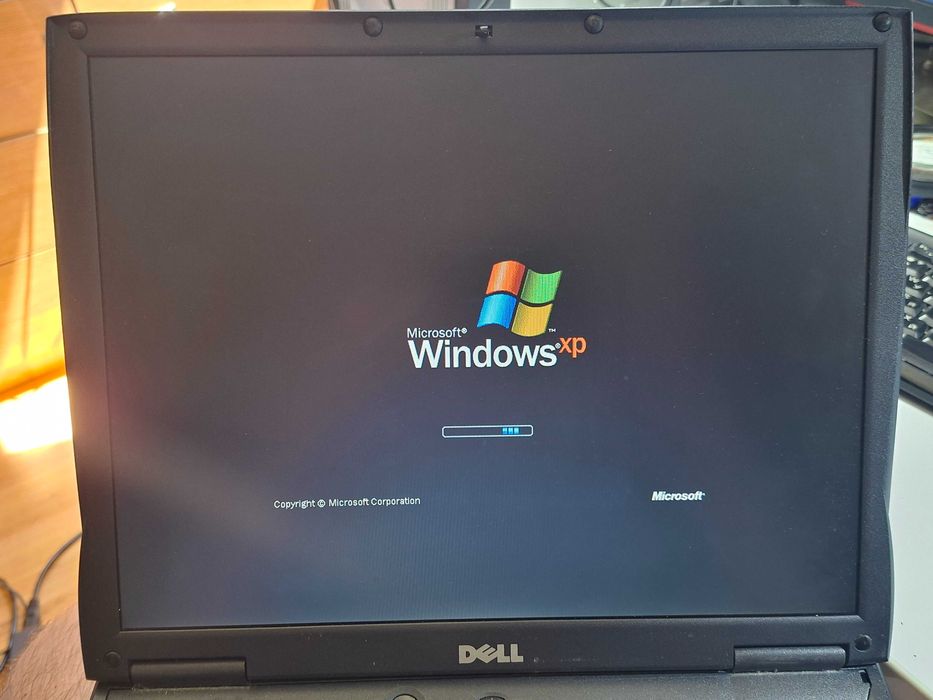 Лаптоп Dell Latitude C610.Model No:PP01L. Супер рядък и колекционерски.