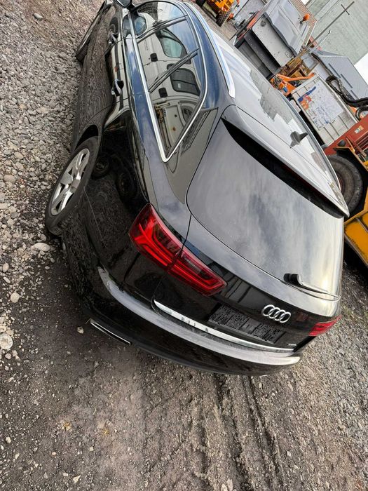 Autoturism AUDI A6 - pentru dezmembrare - se vinde complet
