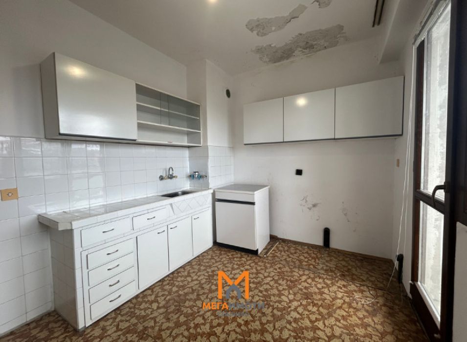 Продажба 2-стаен гр. Севлиево - гр. Севлиево 56m²