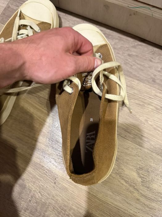 Zara в отдичном состоянии