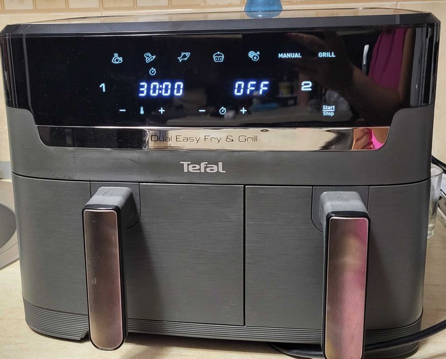 Friteuza dubla cu aer cald Tefal Dual Easy Fry & Grill EY905B10