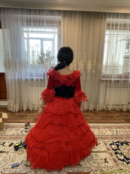 Продам платье для испанского танца