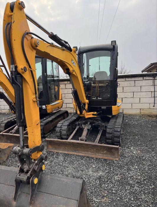 De vanzare JCB8026