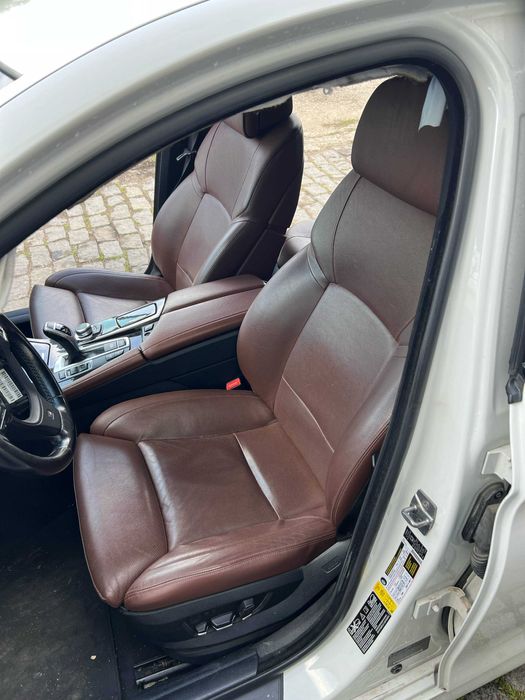 На Части BMW F10 535i xDrive M-Pack/Headup/6WB/Softclose