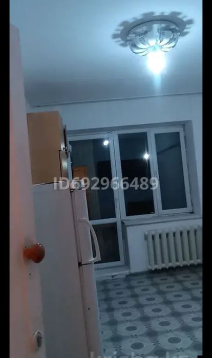 Адам комнату в общежитии