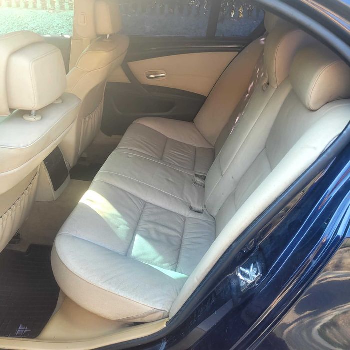 Vând BMW e60 530d