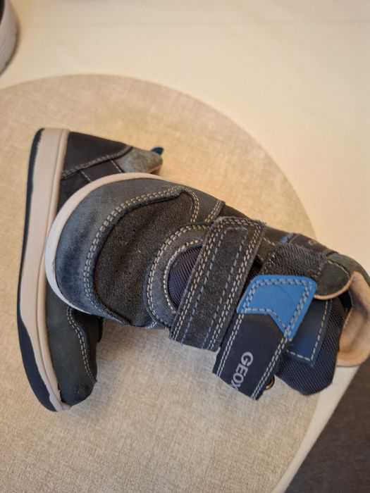Geox baieti marimea 26