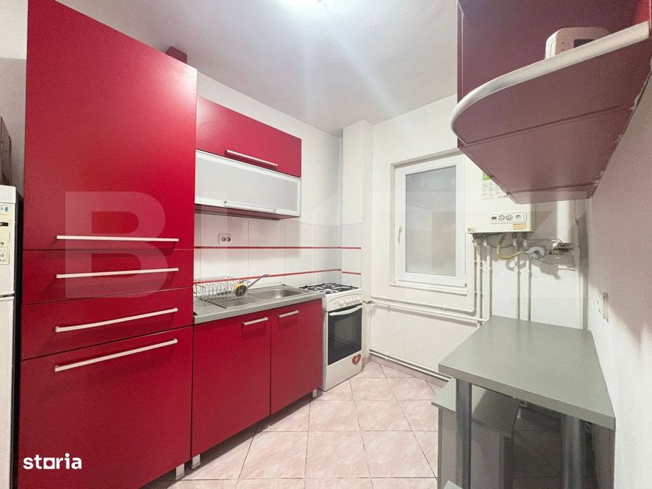 Apartament 3 camere, 57 mp, zona Sagului