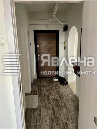Продава се Двустаен апартамент в Пловдив, Кършияка - 55 кв.м за 1728 €/кв.м - Снимка #2