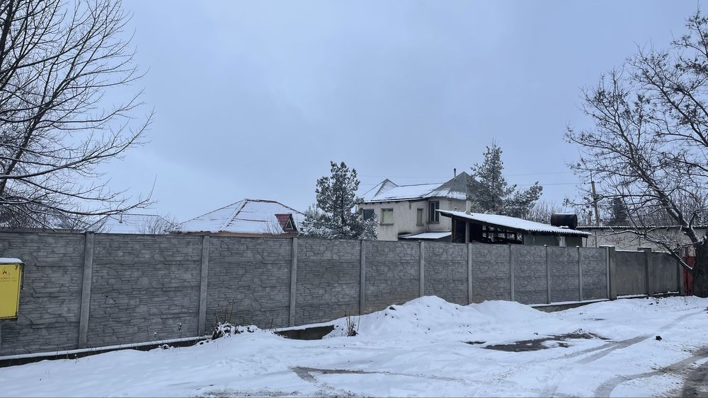 Продается земельный участок 8 соток