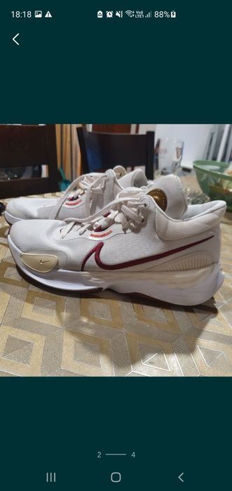 Привет продавам Нике