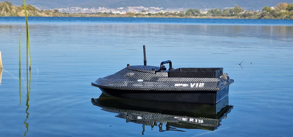 Бърз 12V безчетков модел лодка за риболов