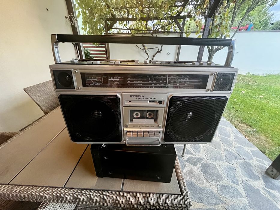 Universum Super Sound 16000