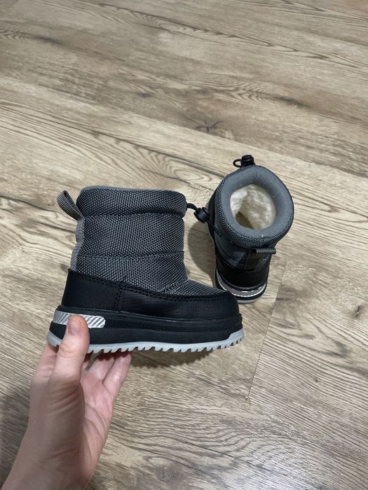 Детские зимние ботинки дутики 23 размера