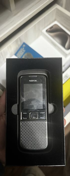 Продам или обмен Nokia 8800 carbon