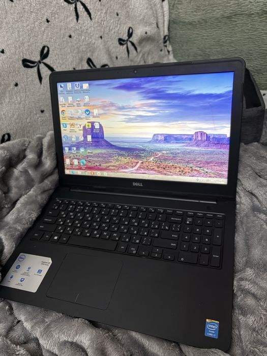 Ноутбук Dell Inspiron 15