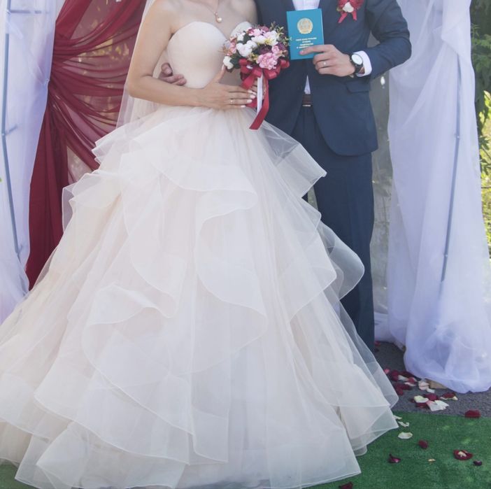 Красивое платье