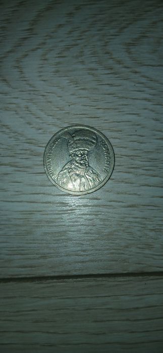 Moneda românească de 100 de lei