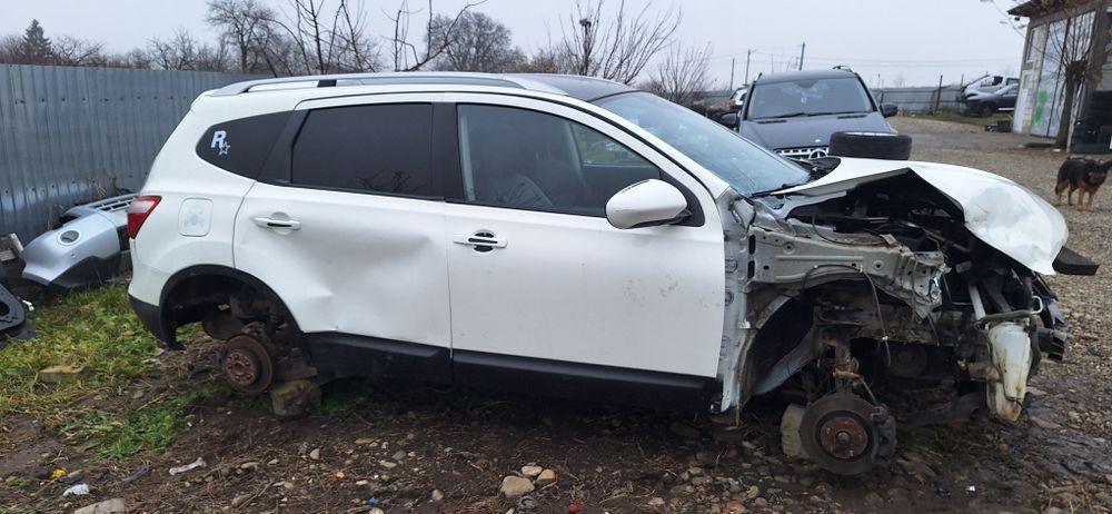 Dezmembrez Nissan Qashqai+2 1.5 dci euro 5 volan stanga