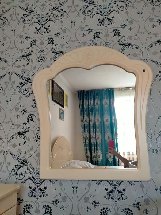 Продается спальный гарнитур