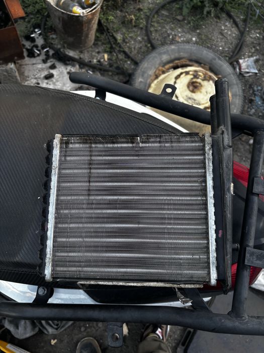 Продам печной радиатор приора 1