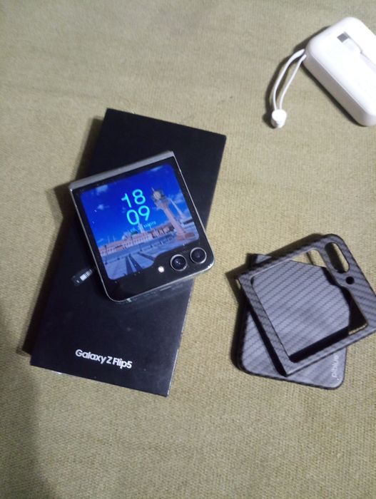 Samsung z flip 5