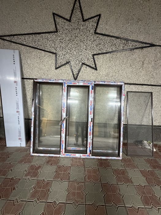 Продам окна 2 шт новыееее