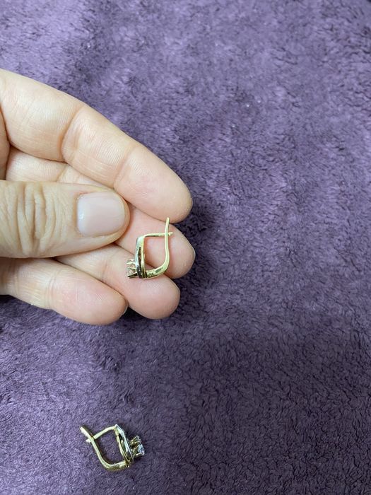 Серьги золотые с бриллиантами