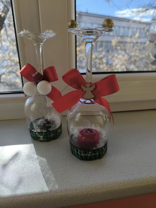 Коледни свещници