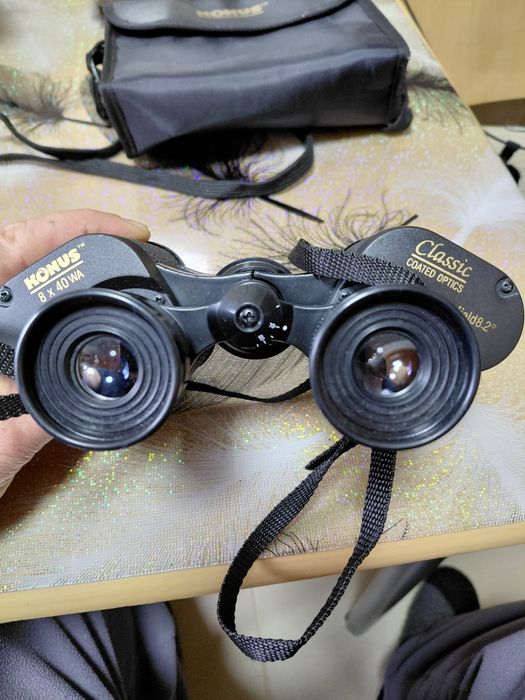 Vind binoclu konus 8×40 impecabil
