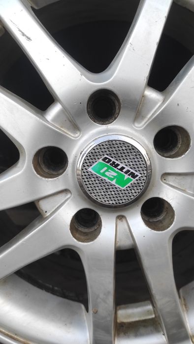 Продам комплект  дисков r15  с резиной