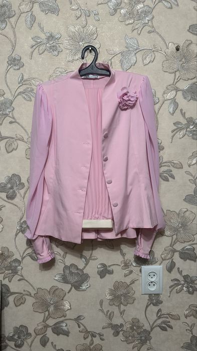 Продам платья б/у