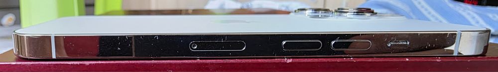 Iphone 13 Pro 128gb. Без забележки. С кутия и кабел. И 8 кейса.