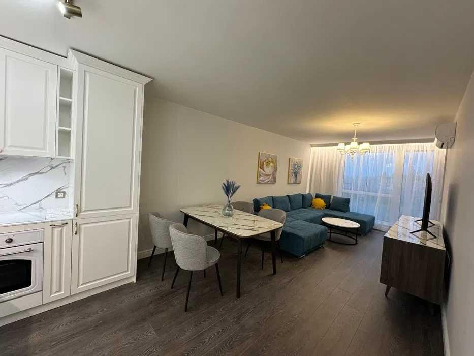 Тристаен апартамент - Манастирски ливади