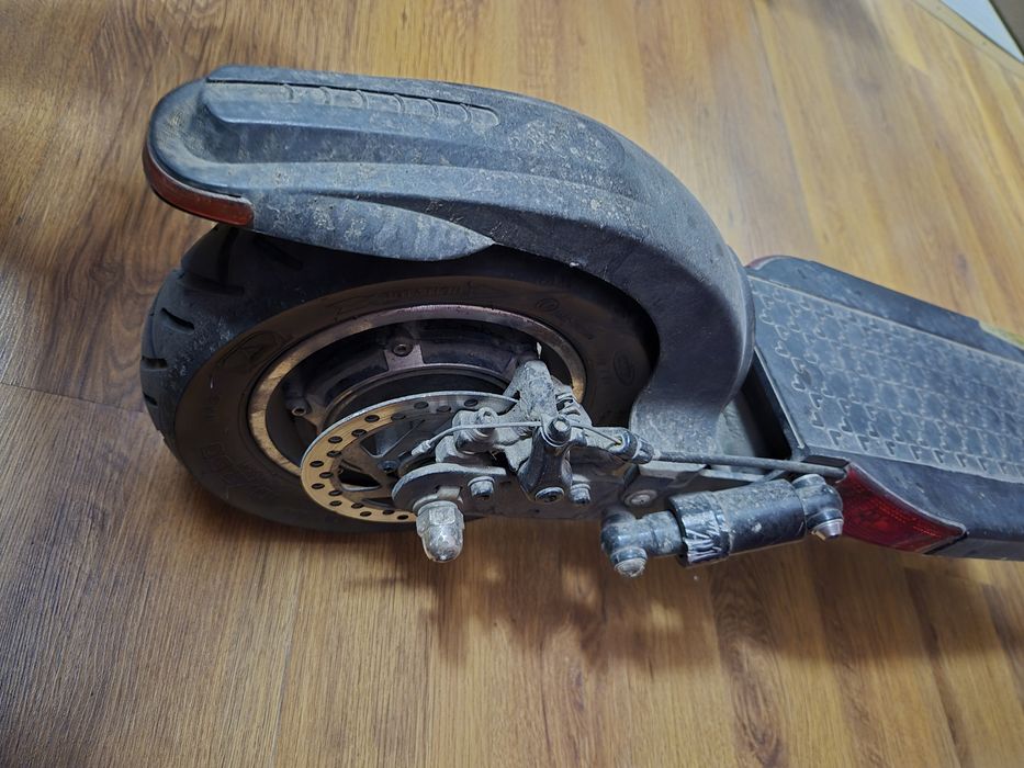 Продам Электросамокат Joyor 7