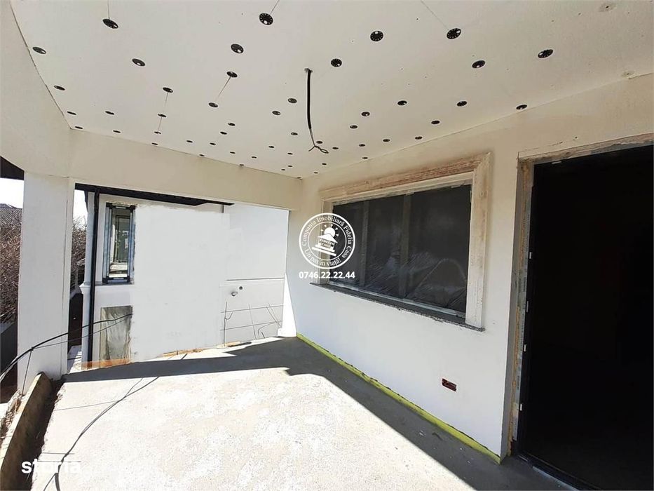 Vila  de vanzare  Breazu,