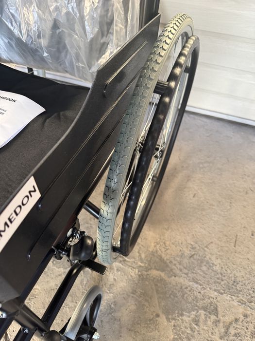 Инвалидный каляска продам